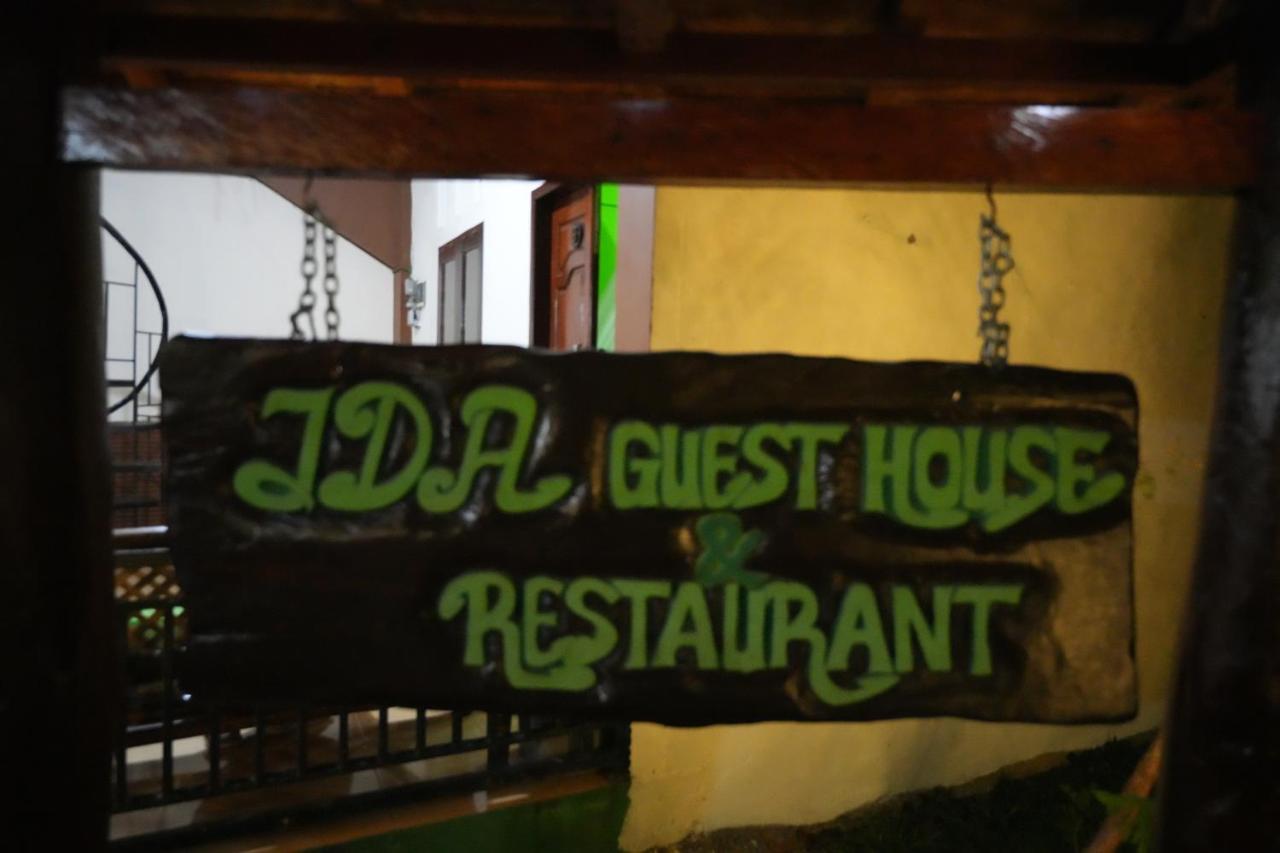 Ida Guest House & Restaurant ブキットラワン エクステリア 写真